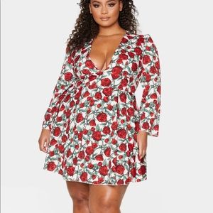 Plus White Rose Plunge Skater Dress
